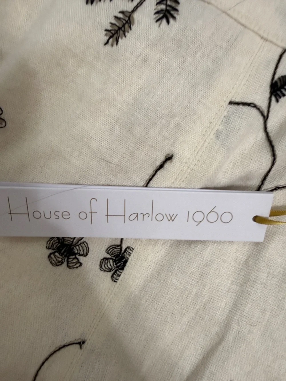 NWT House of Harlow Ivory Maxi Skirt with Floral Embroidery and crop top Sz 2. - Picture 8 of 8